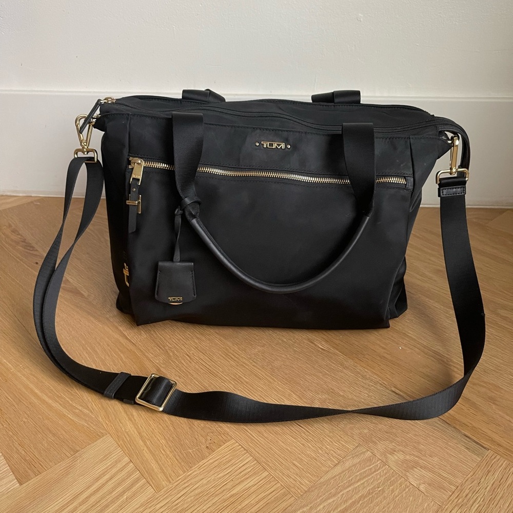 Tumi Voyager Shoulder Briefcase/ laptop bag